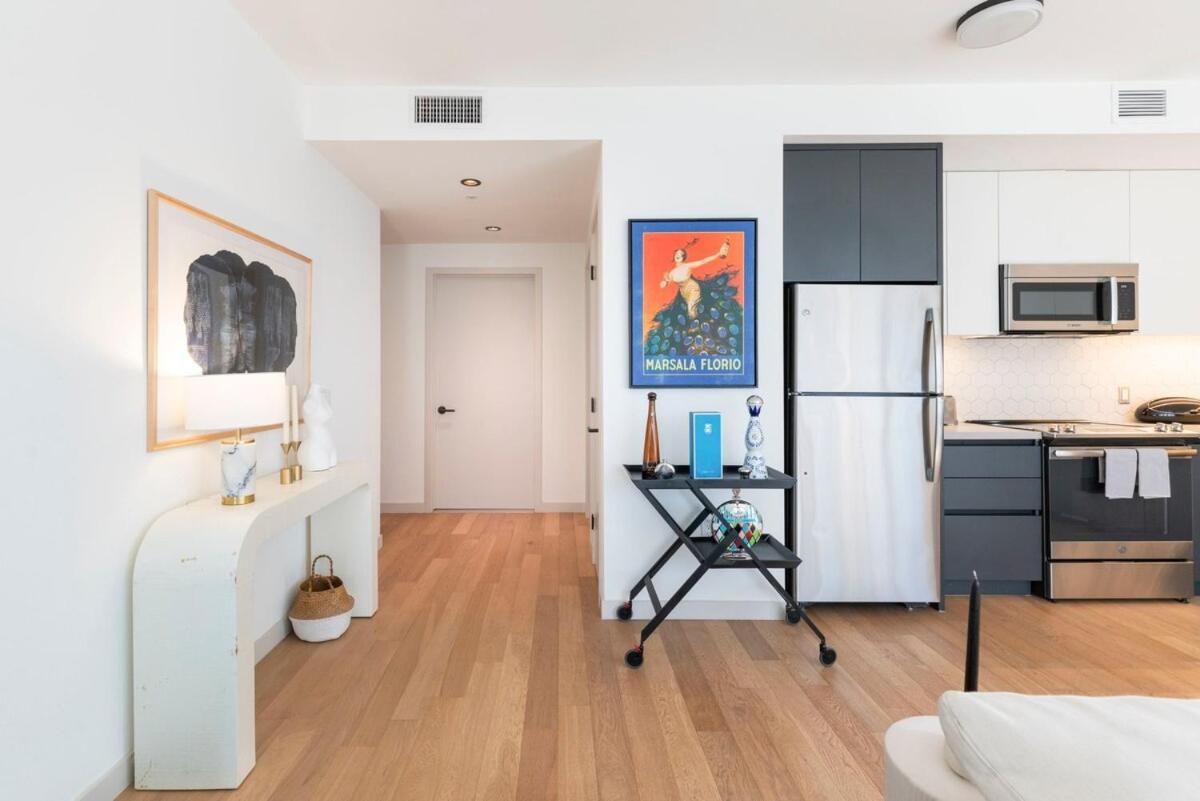 2Br Hollywood Luxurious Condo ロサンゼルス エクステリア 写真