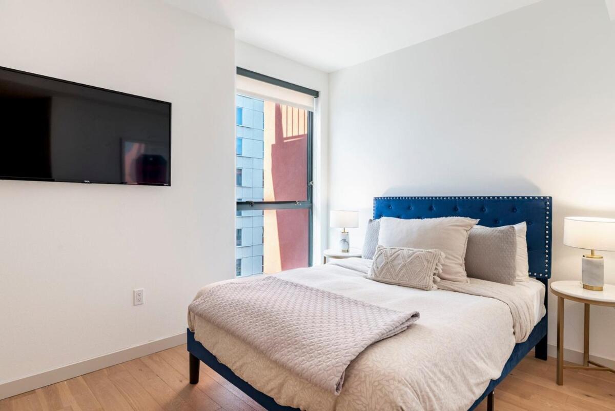 2Br Hollywood Luxurious Condo ロサンゼルス エクステリア 写真
