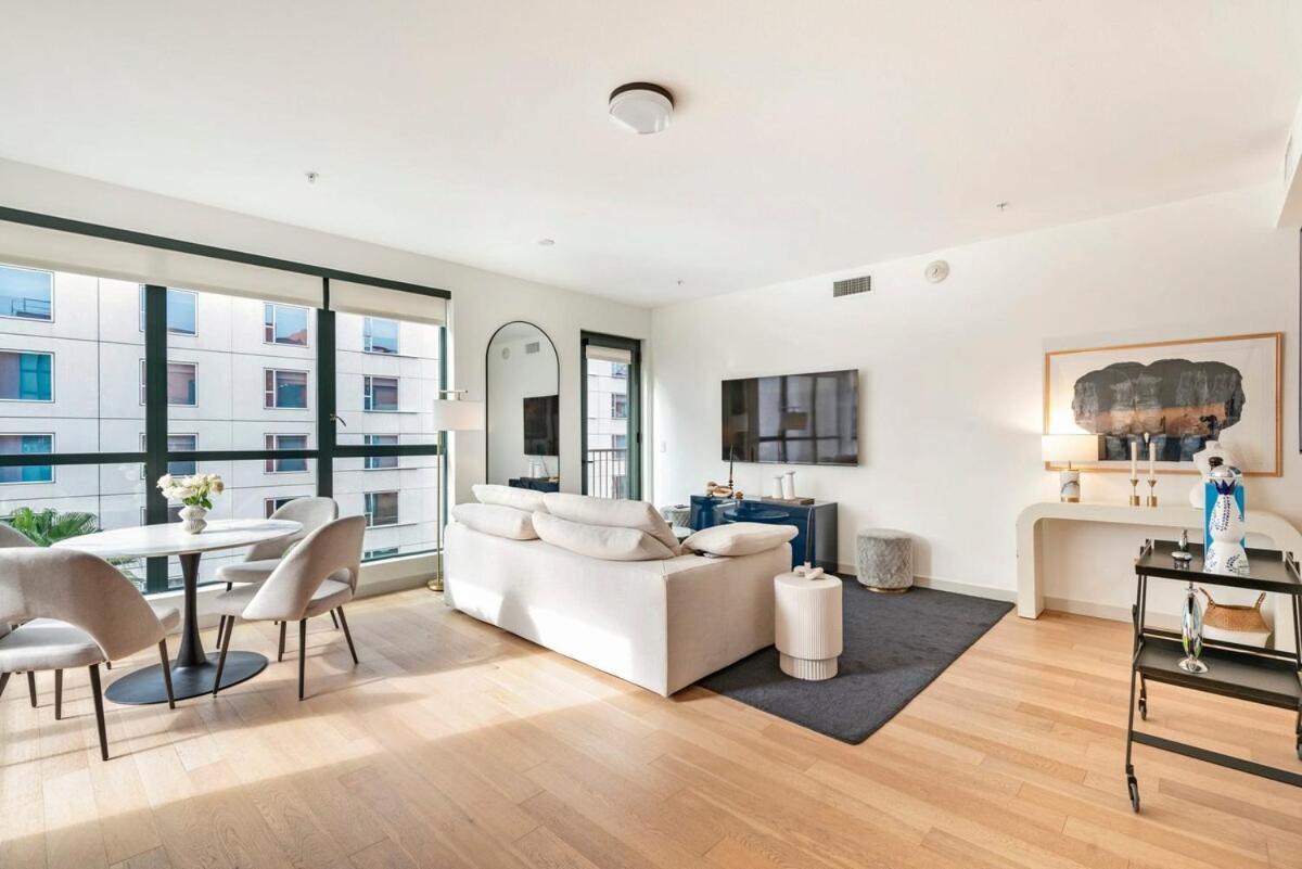2Br Hollywood Luxurious Condo ロサンゼルス エクステリア 写真